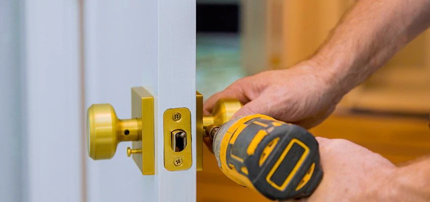 Local Locksmith For Key Fob Replacement in Costa Mesa, California
