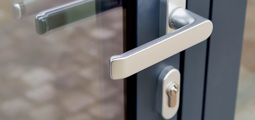 Broken Door Lock Cylinder Repair in Costa Mesa, California